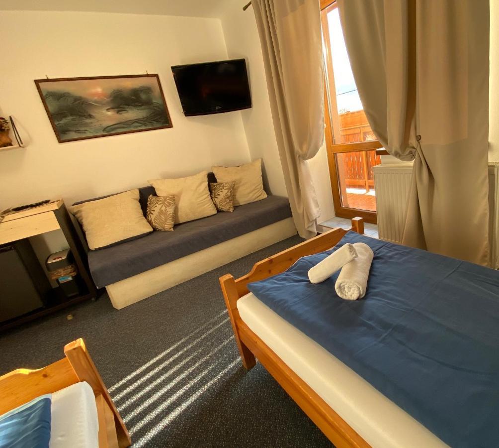 Penzion Vila Petra Bed&Breakfast Veľký Slavkov Exterior foto