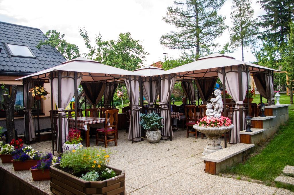 Penzion Vila Petra Bed&Breakfast Veľký Slavkov Exterior foto